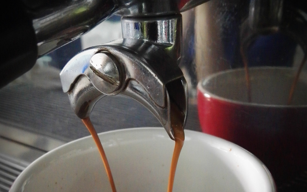 Aroma, body, flavour & finish: A beginner’s guide to tasting espresso