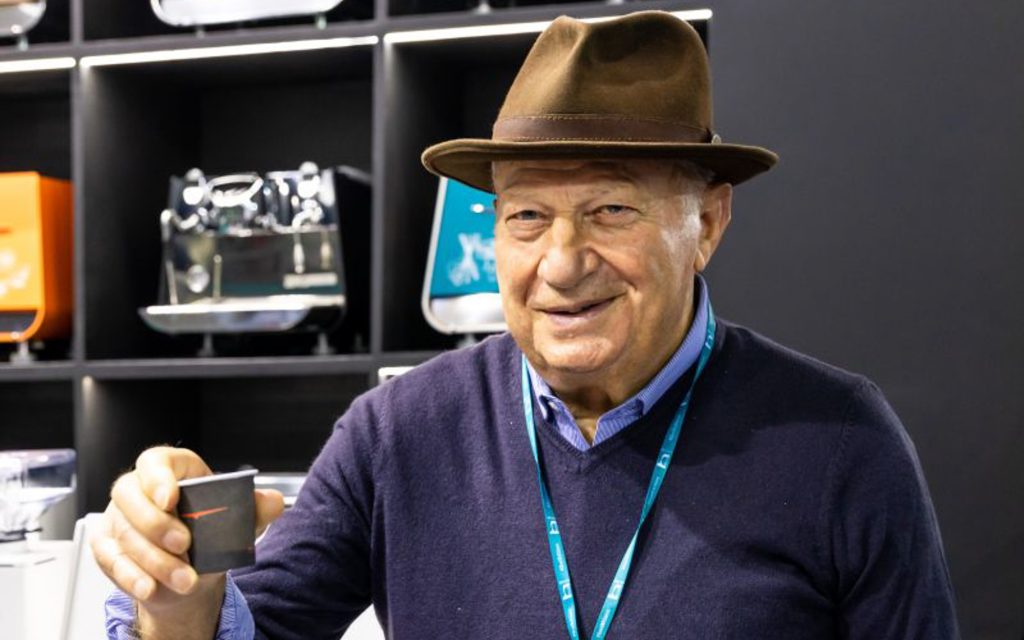 Coffee News Recap, 1 Dec: World AeroPress Championship 2023 held in Melbourne, coffee industry celebrates the life of Gianni Cassatini & other stories