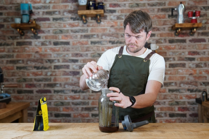 Mason Jar Style Cold Brew Coffee Maker