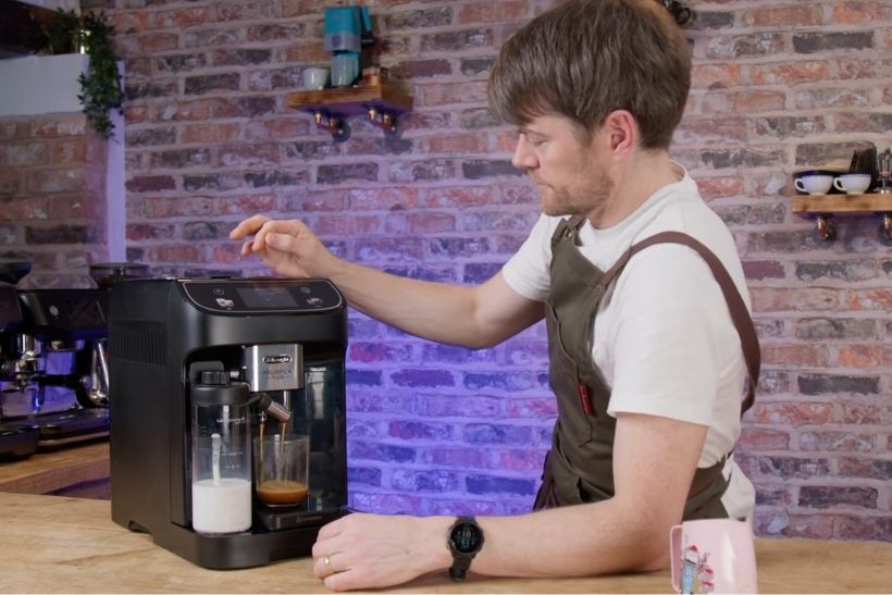 Best Bean to Cup Coffee Machine UK: Real Tests, No Hype
