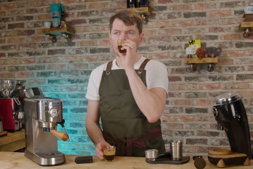 Casabrews Espresso Machine Review: Better Than Sage or De’Longhi?