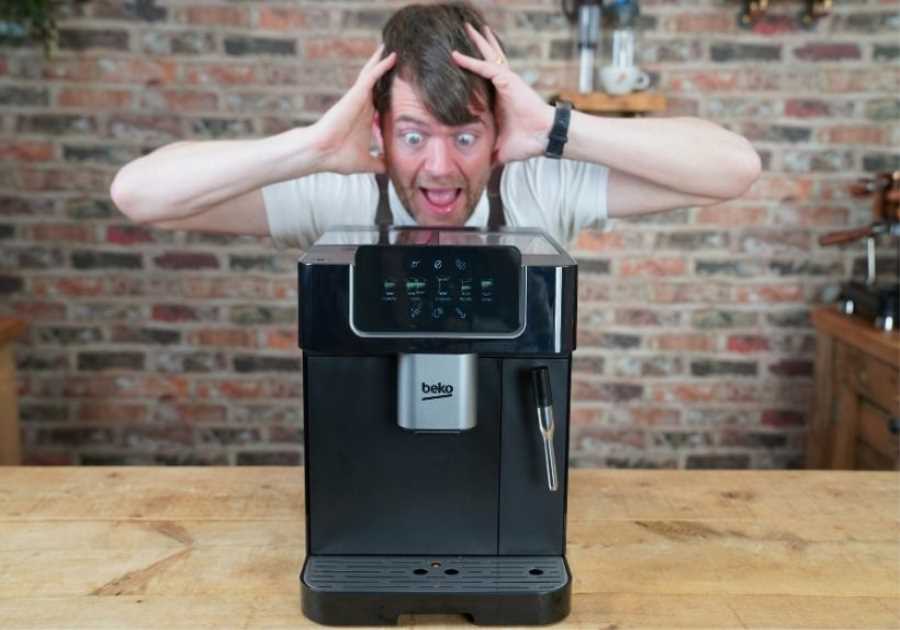 Beko CaffeExperto Coffee Machine Review: Ridiculous Value Under £300